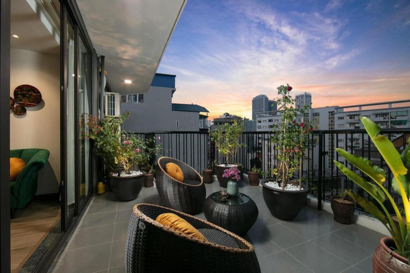 The Bloom Hanoi - Bespoke Living Exterior photo
